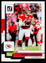 2022 Donruss Base Set #275 Patrick Mahomes Ii