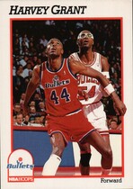 1991 NBA Hoops Base Set #216 Harvey Grant