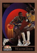 1990 SkyBox Base Set #73 Walter Davis
